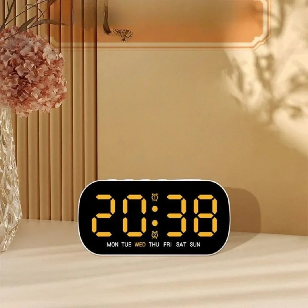 Camp Basel | Dayrise USB-LED-Wecker mit Doppelalarm