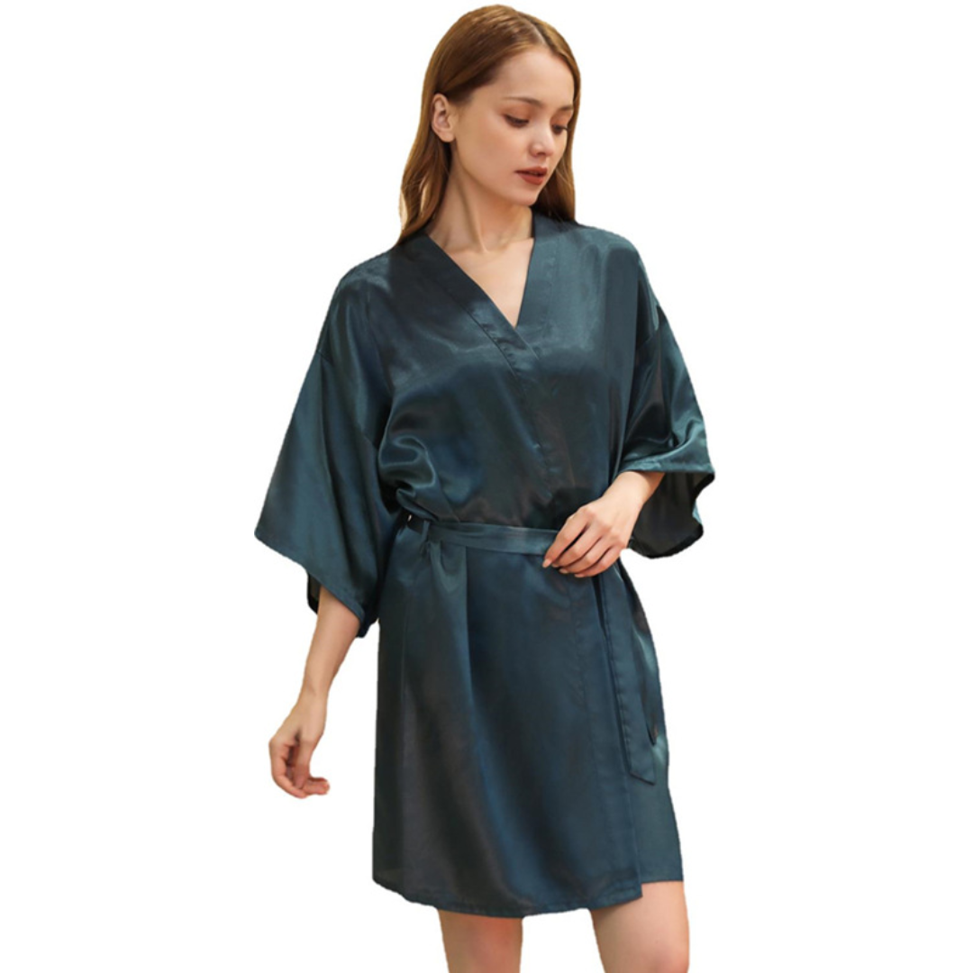 Camp Basel | Velisse Kurzer Kimono-Stil Bademantel