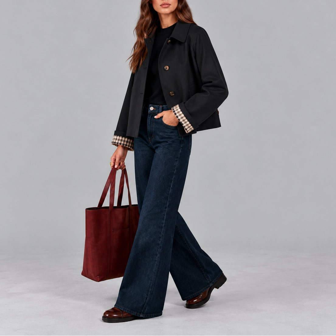 Verkürzte Trench-Jacke mit Karomuster-Futter