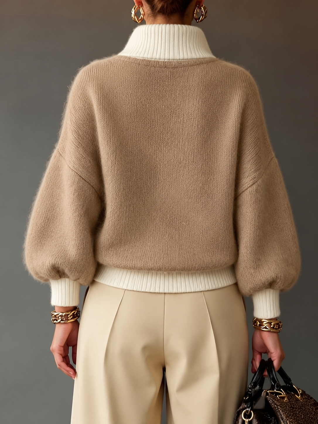 Pullover mit Kontrastdesign, Viertelreißverschluss und Stehkragen