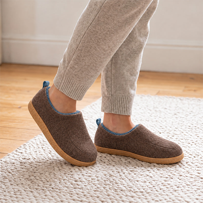 Unisex Orthopädische Hausschuhe mit Fußgewölbestütze und warmer Fleecefütterung