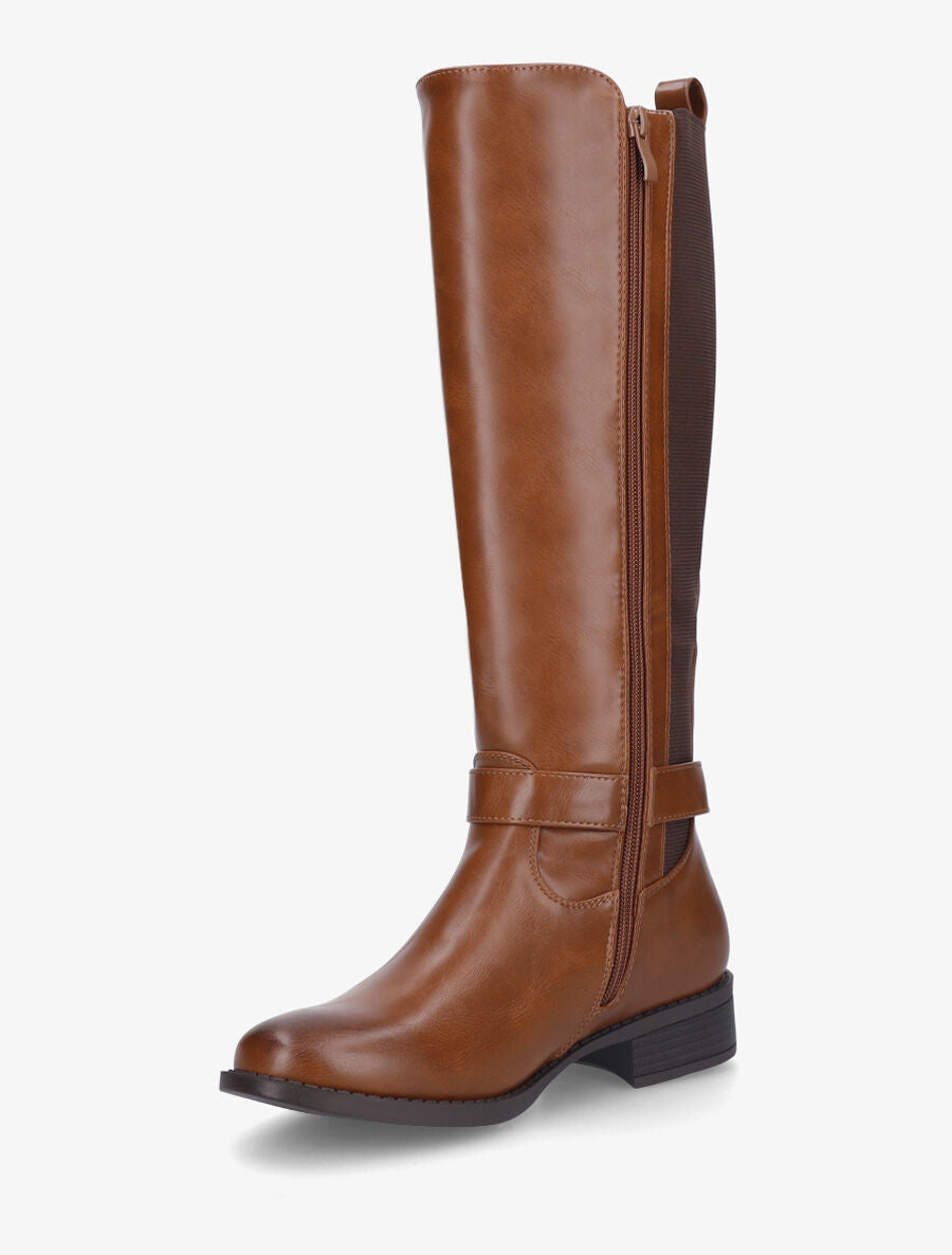 Stiefel mit Blockabsatz und Riemen
