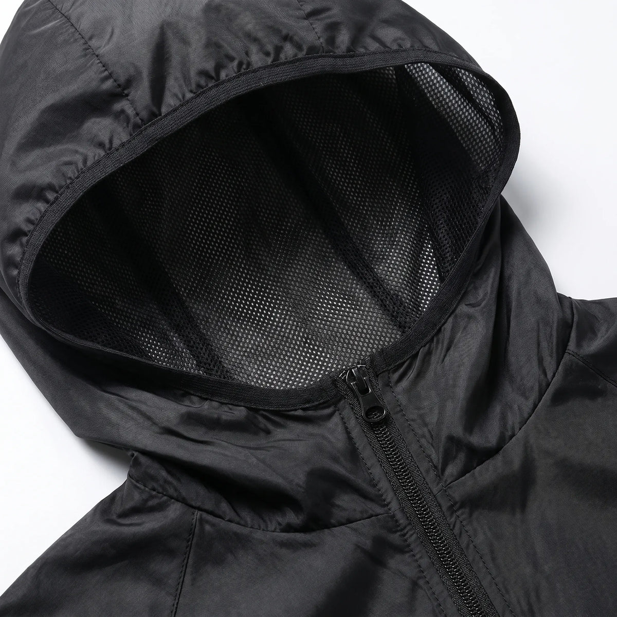 Packbare Windbreaker-Jacke wasserabweisend atmungsaktiv mit Kapuze
