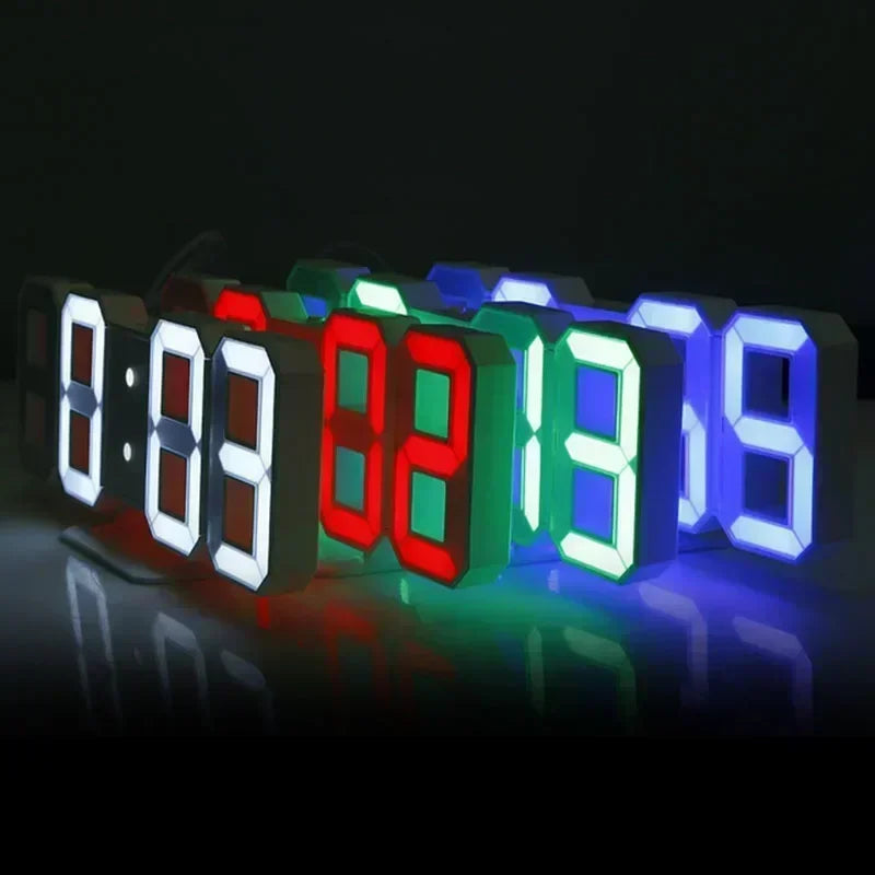 Moderne LED-Digitalwandhuhr mit dreidimensionalen Ziffern und Temperaturanzeige