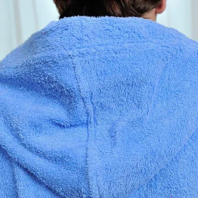 Langer Kapuzen-Bademantel große Größen saugfähig warm geräumig