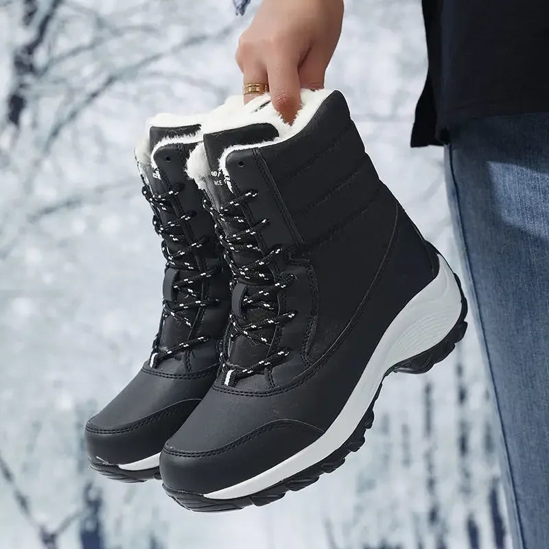 Nordspur | FrostStride Gefütterte Damen Winterstiefel