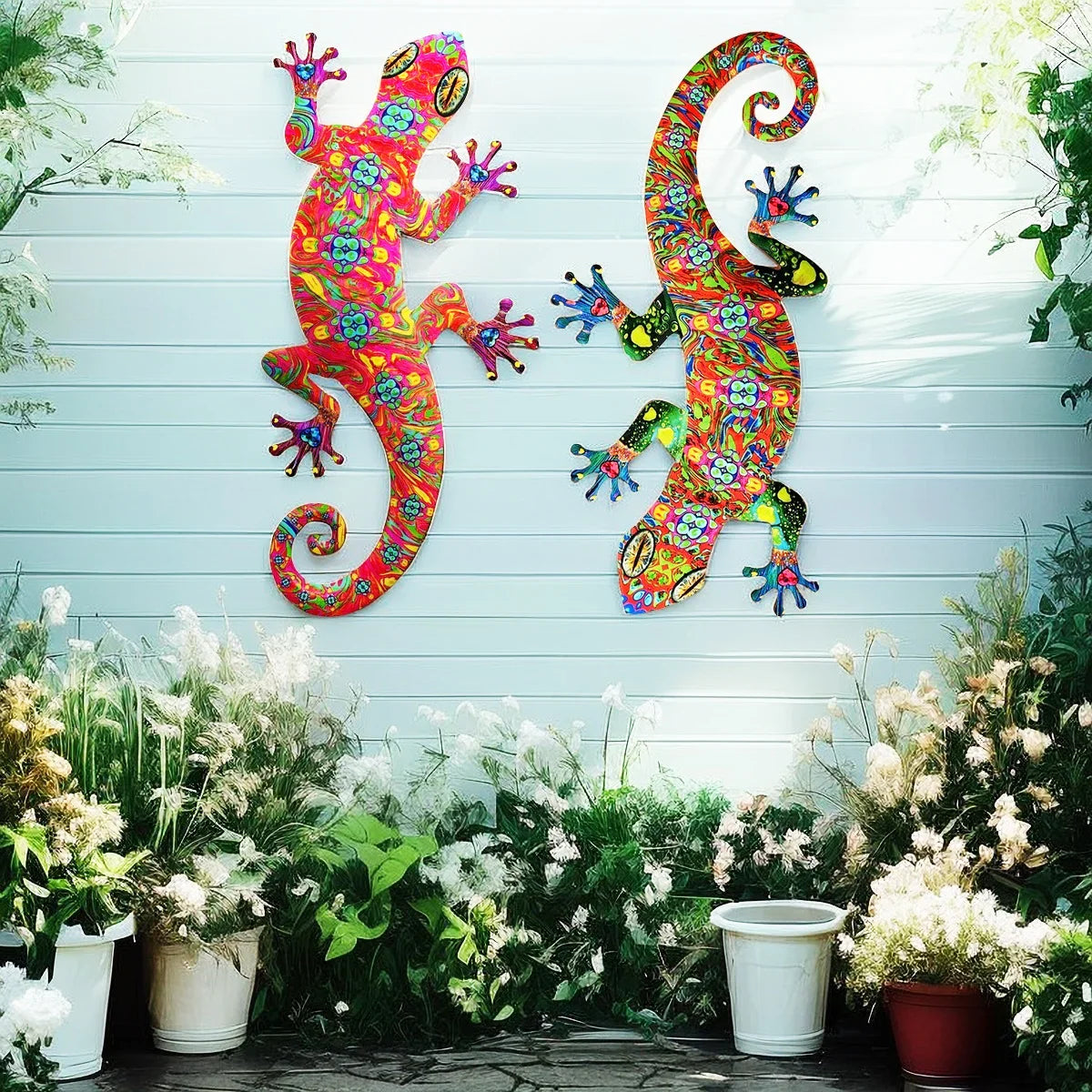 Gecko-Wandskulptur mit lebendiger bemalter Oberflächenfinish