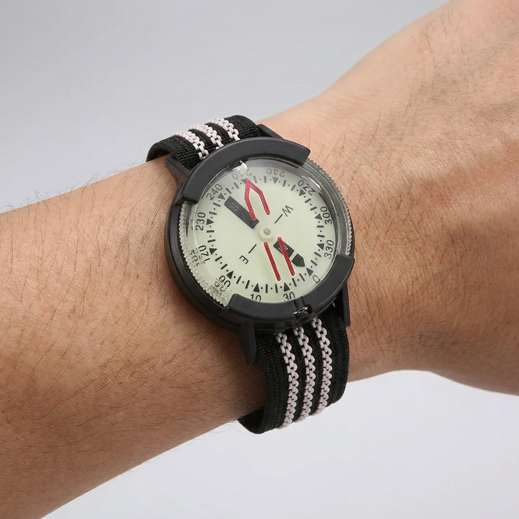Armband-Navigationskompass mit leuchtendem Zifferblatt und verstellbarem Riemen