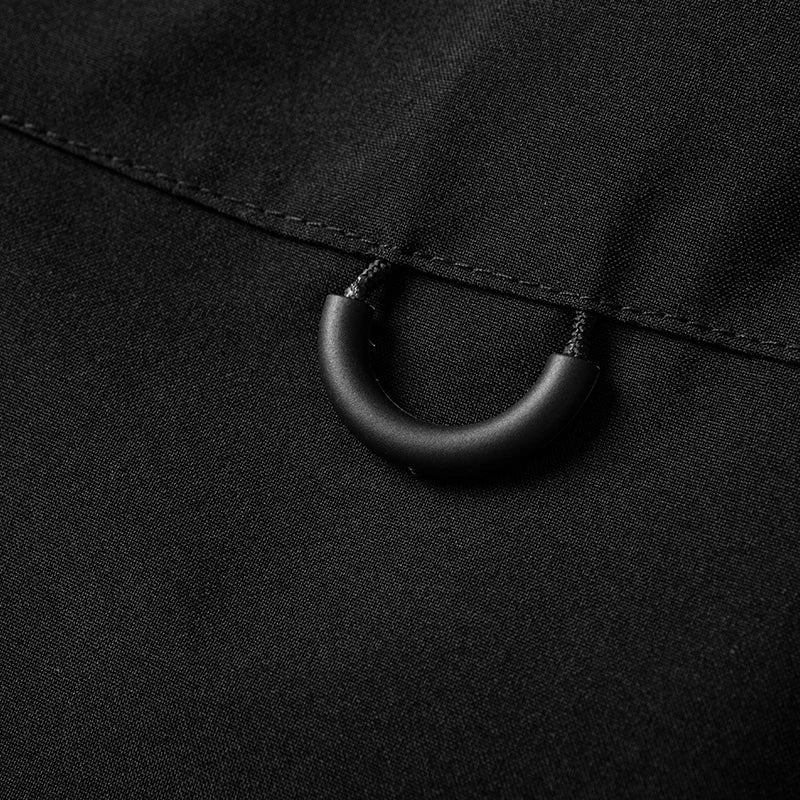 Wasserabweisende Windbreaker-Jacke mit verstellbarer Kapuze und Taschen