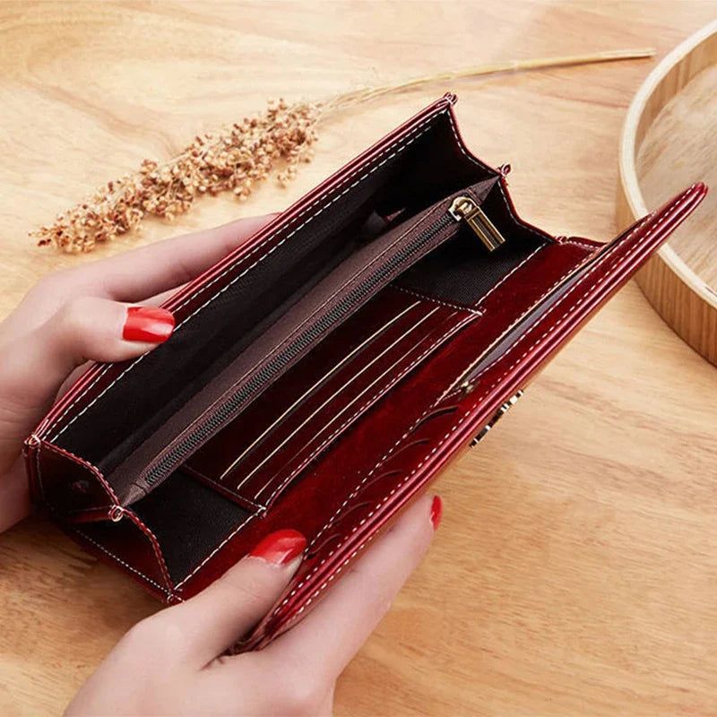 Lange Damenbrieftasche mit Kartenfächern und Münzfach