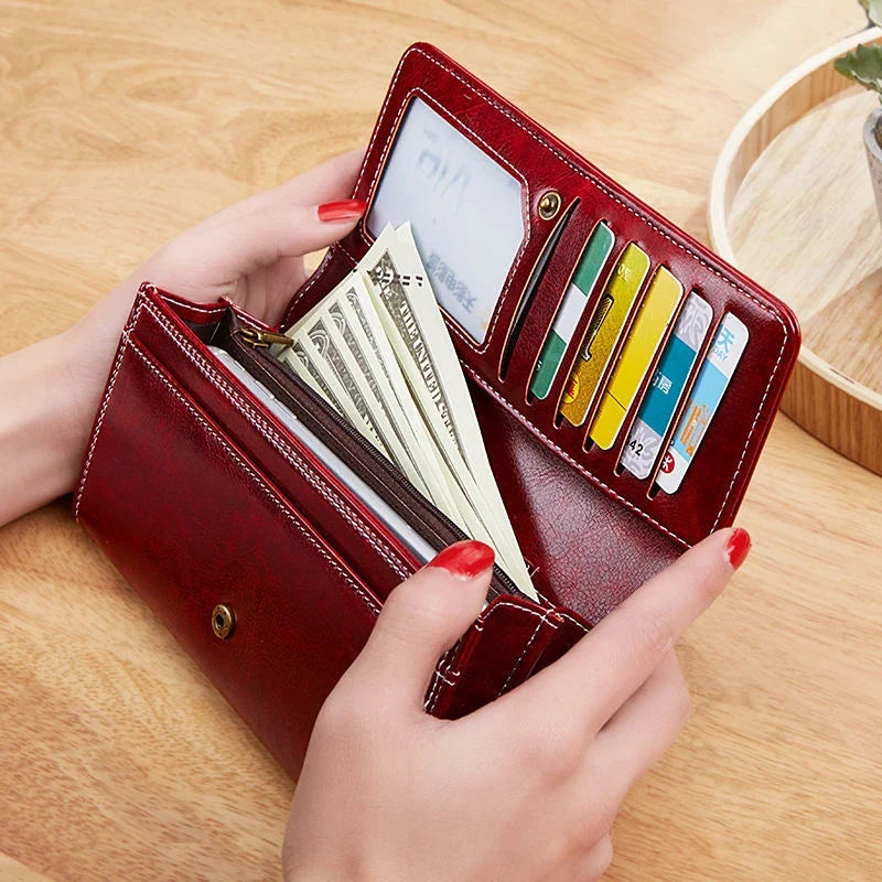 Lange Damenbrieftasche mit Kartenfächern und Münzfach