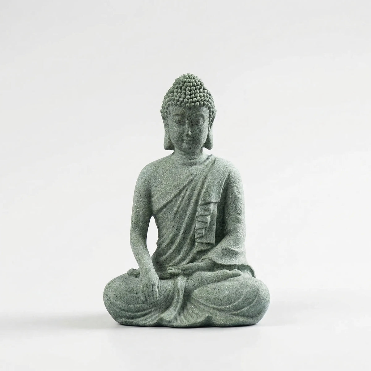 Buddha-Figur mit Zen-Meditation salbeigrün Steinfigur