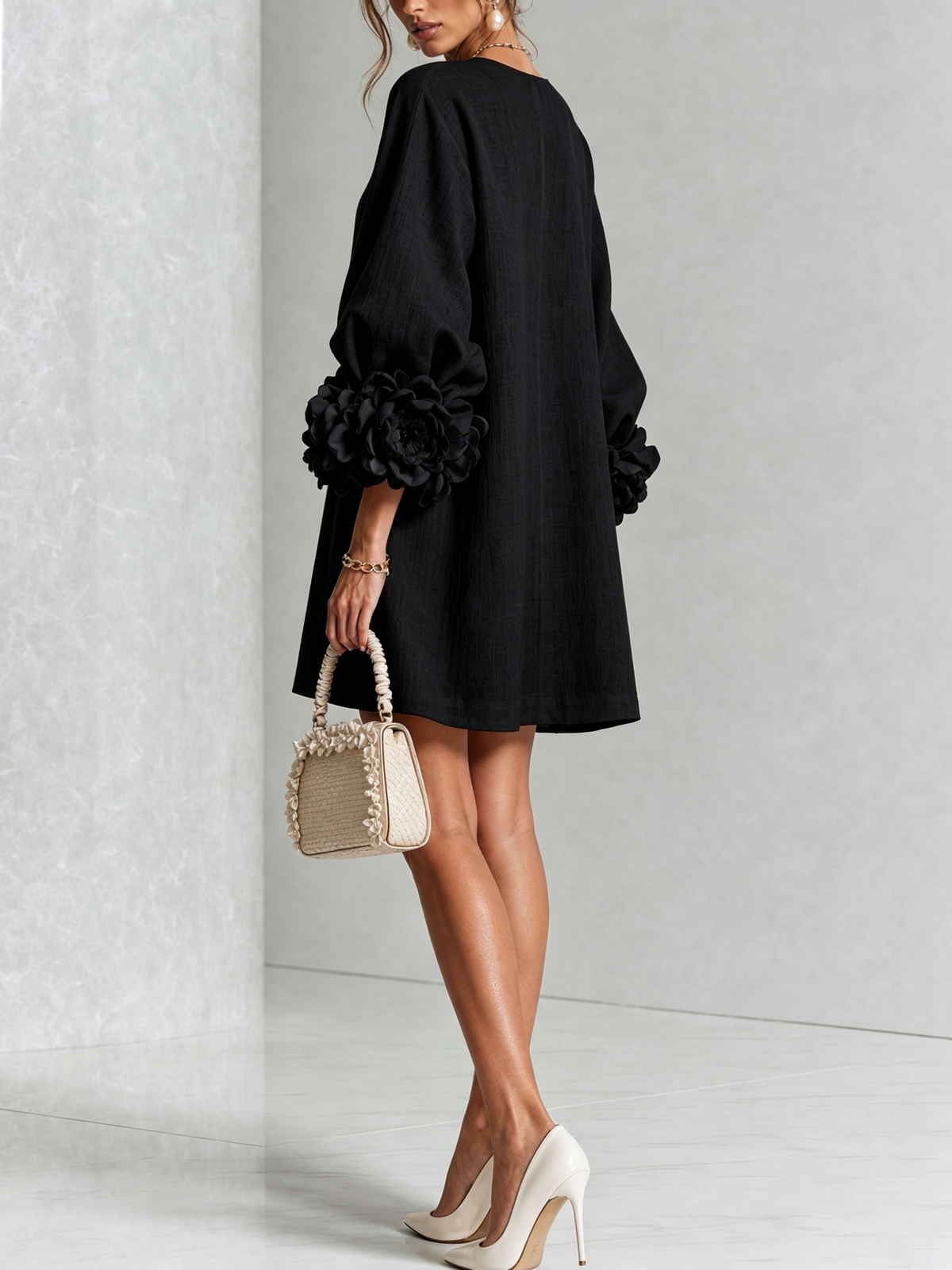 MARIETTA Skulpturales Shift-Kleid