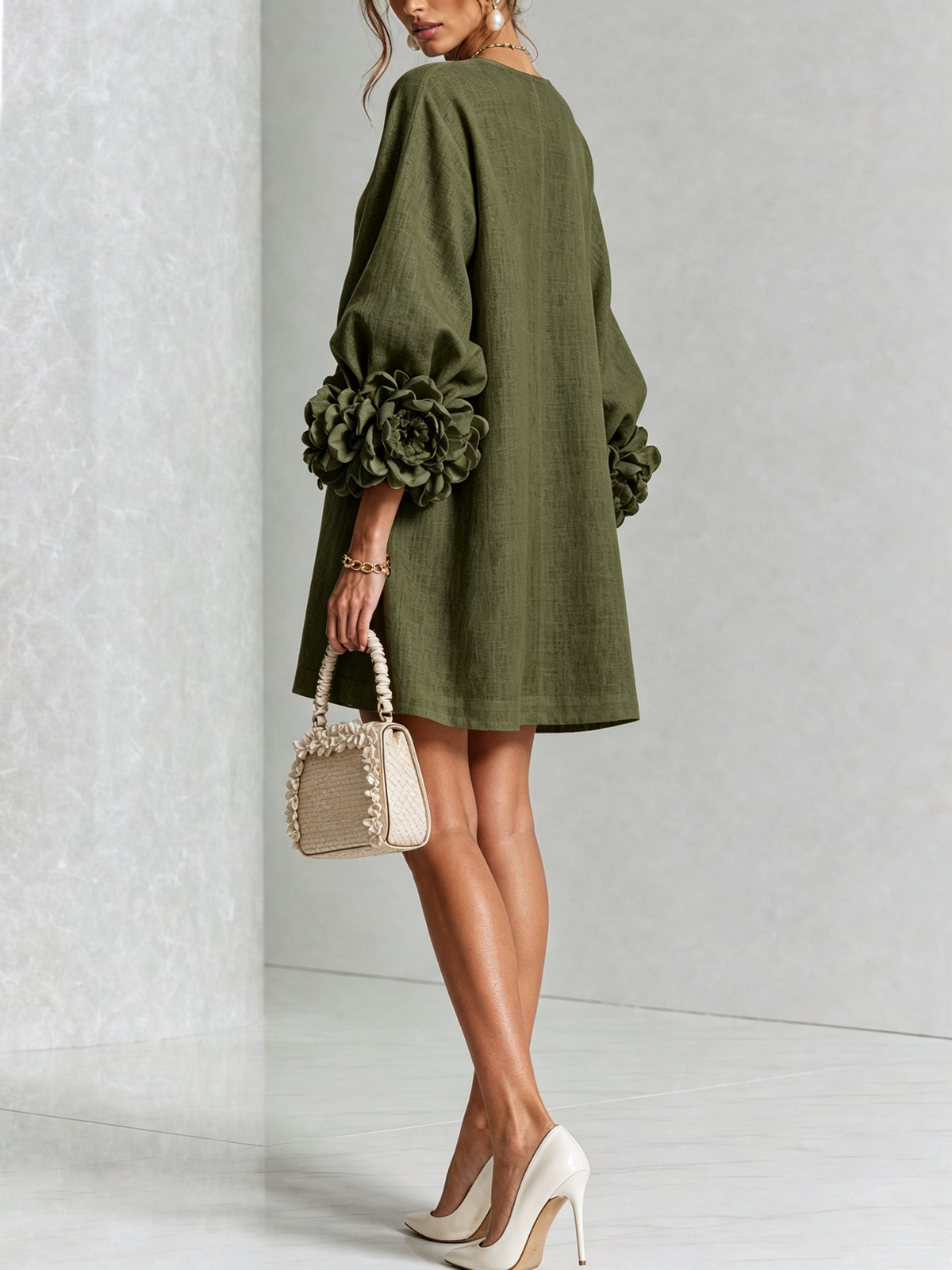 MARIETTA Skulpturales Shift-Kleid