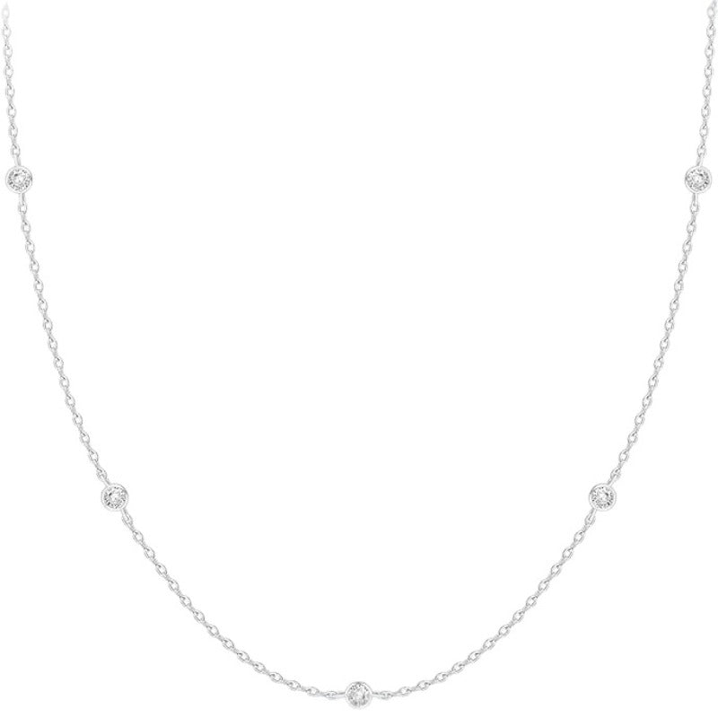 Minimalistisches Choker mit fünf Kristallen
