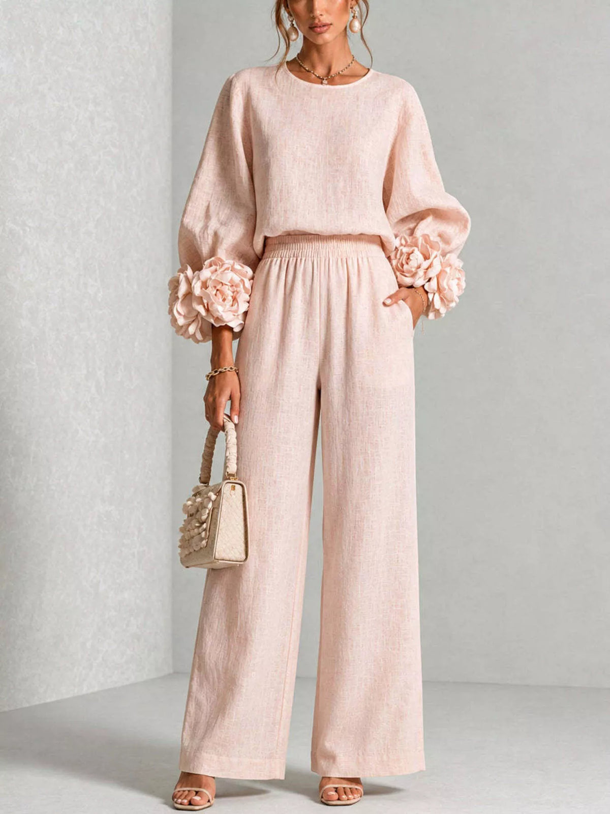 Oberteil mit Blumenmanschetten und weite Hose Set in großen Größen