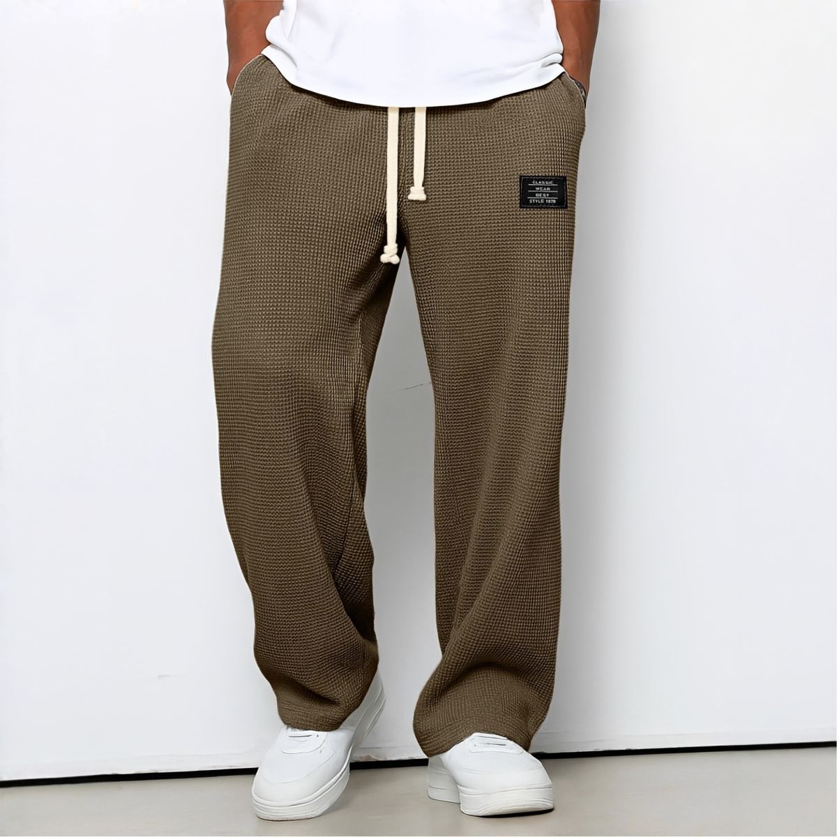 Komfortable Herrenhose mit weiter Passform und verstellbarem Bund
