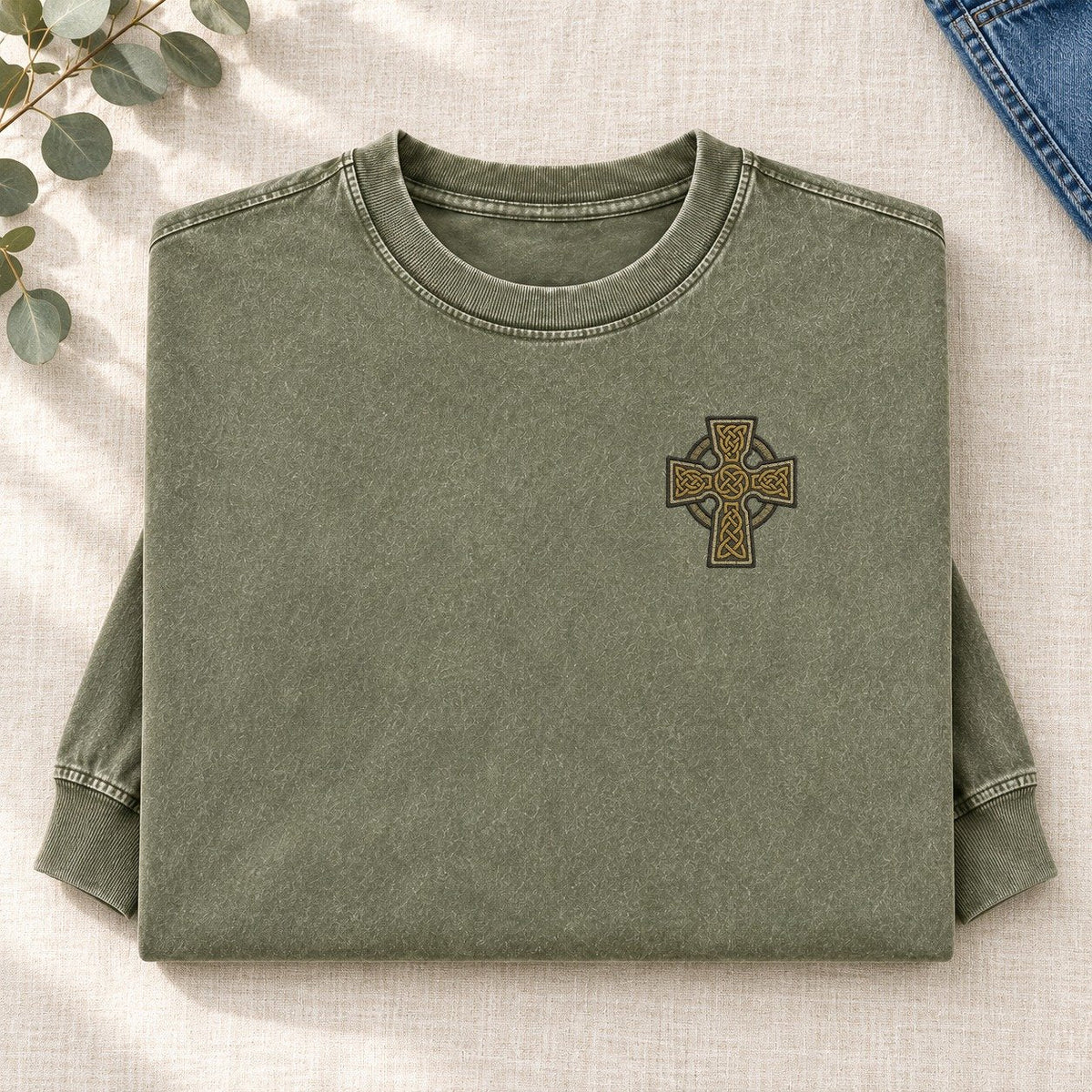 Celtic Cross Left Chest Washed Langarm-T-Shirt