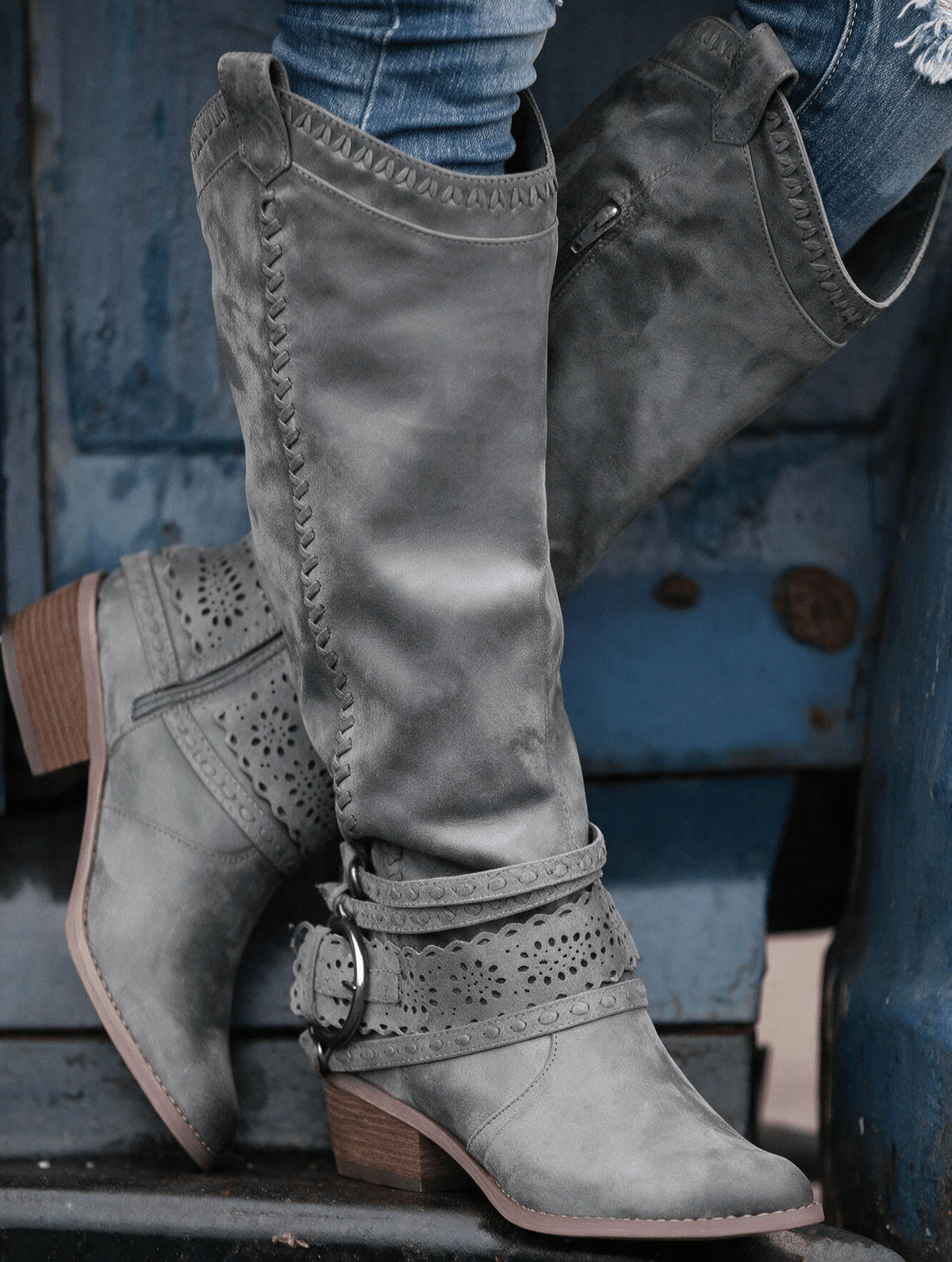 Sophie Westernstiefel mit Riemendetail