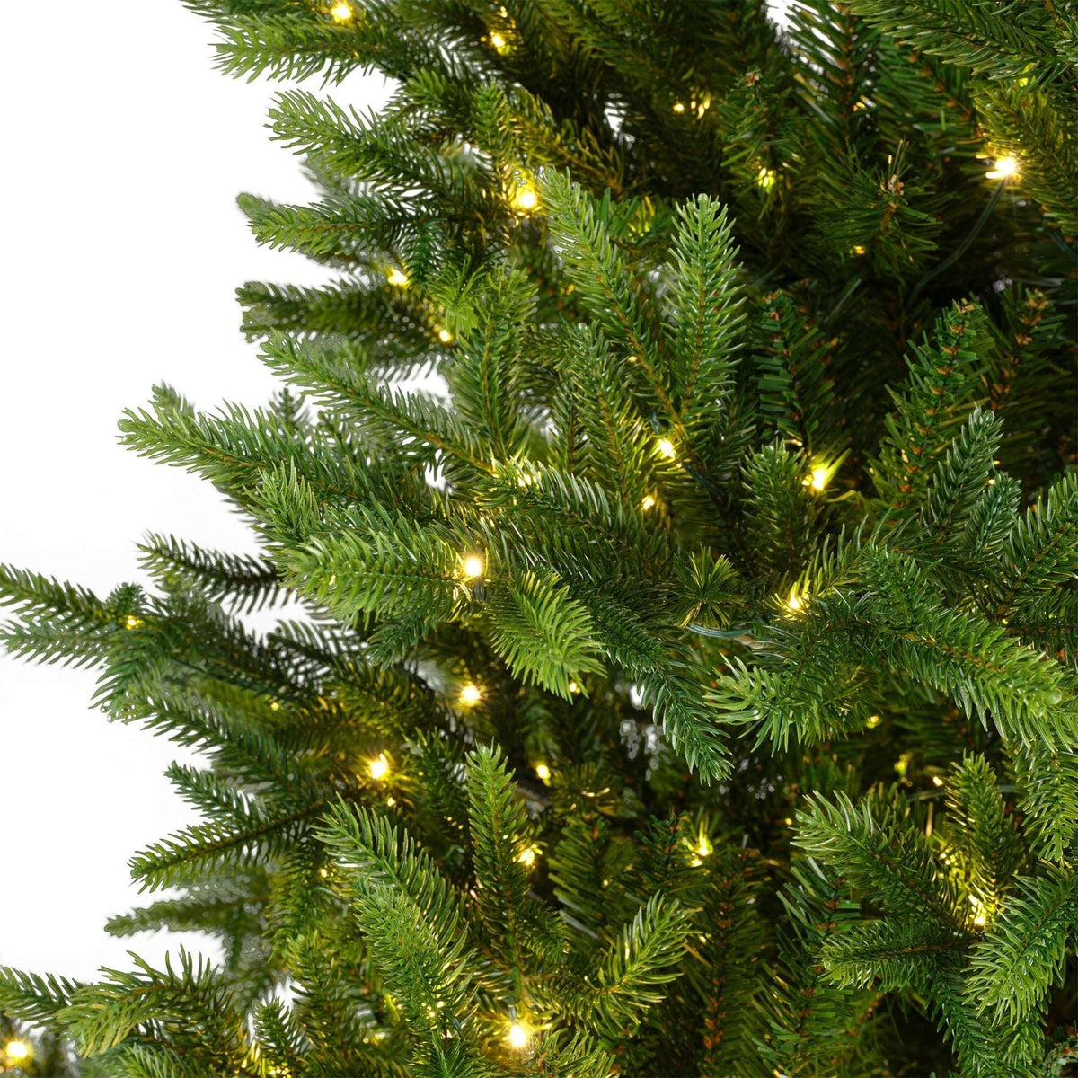 Premium Weihnachtsbaum mit LED – Grün oder verschneit