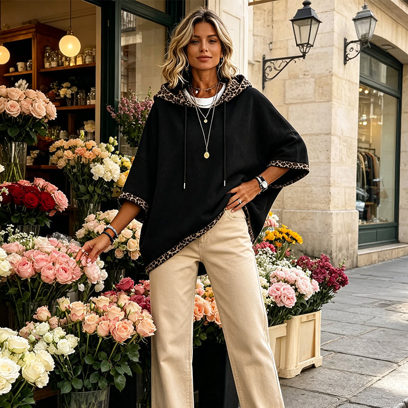 Damen Hoodie mit weitem Schnitt und Kordelzug mit Leoparden-Detail