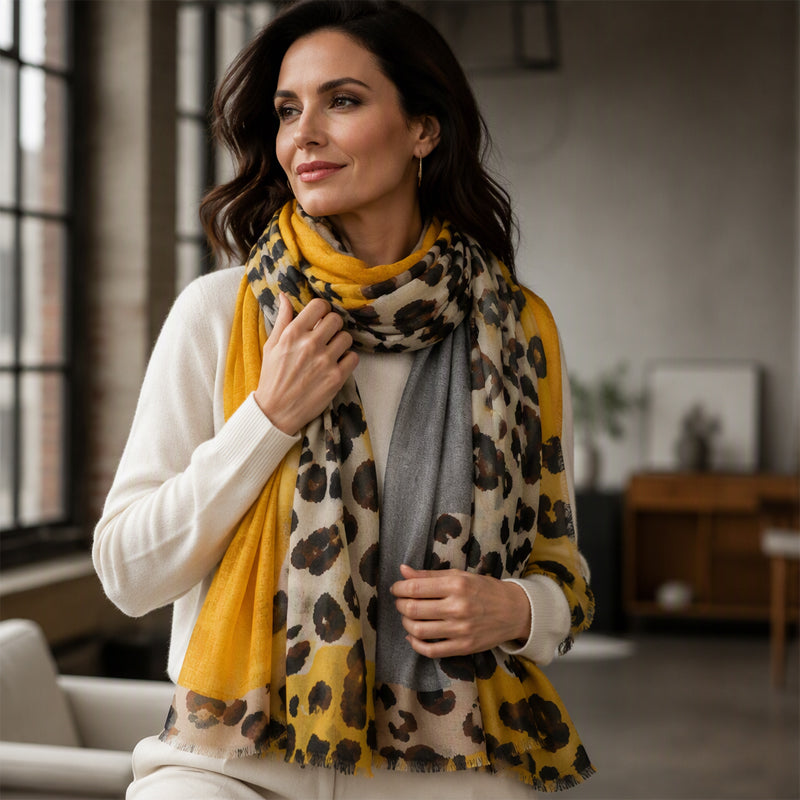 Vielseitiger leichter Leoparden-Print Schal