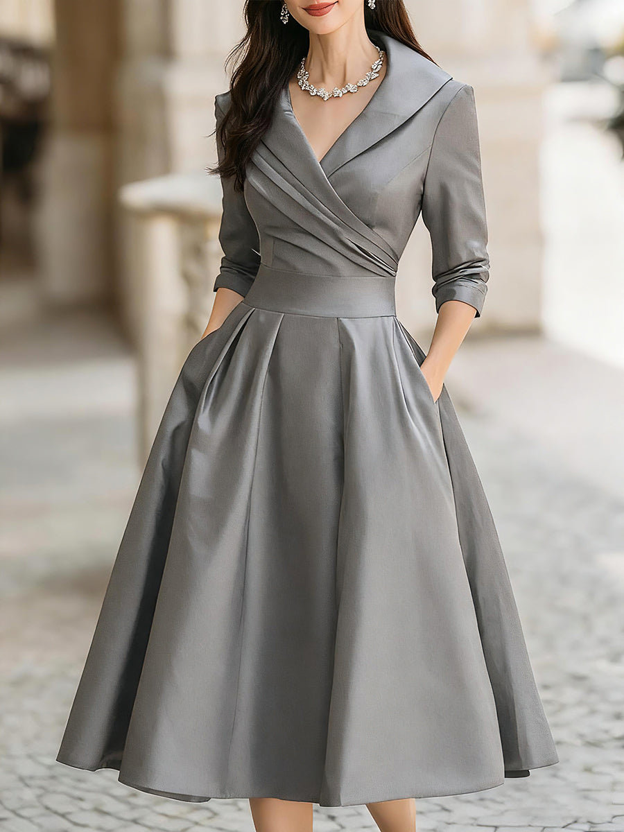 Coraline Elegantes Abendkleid mit V-Ausschnitt