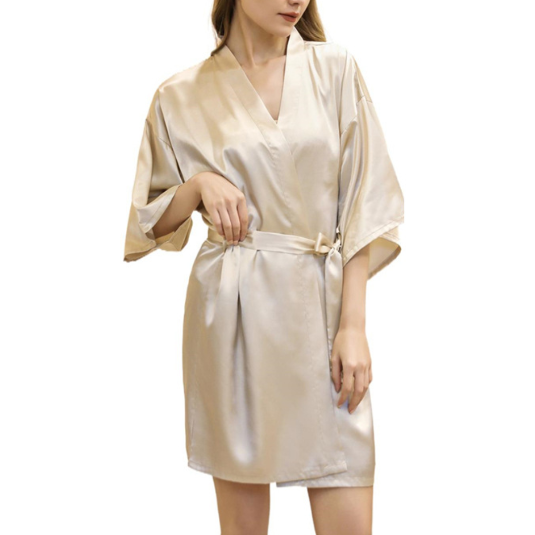 Camp Basel | Velisse Kurzer Kimono-Stil Bademantel