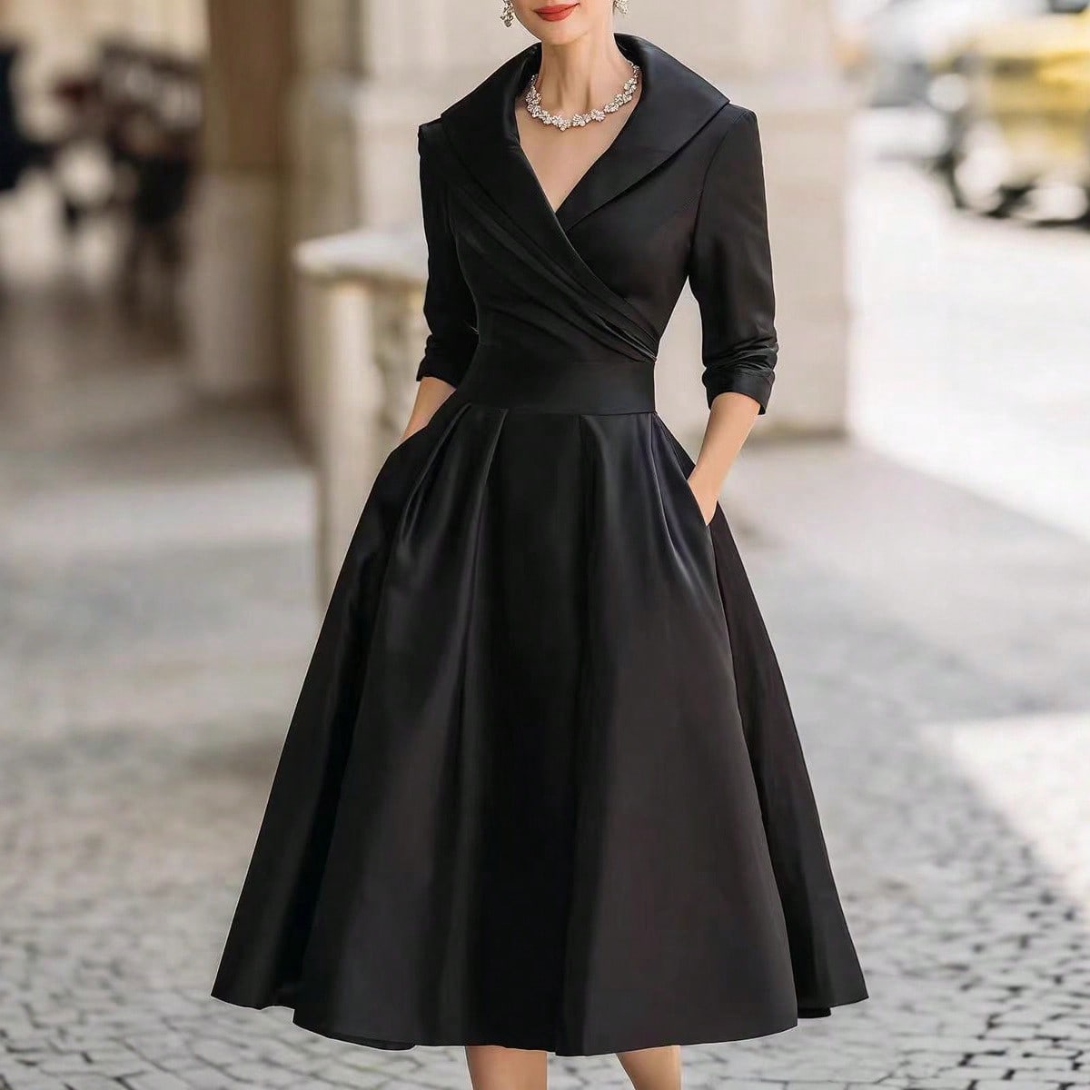 Vivienne Wickel-Midikleid mit Schalkragen