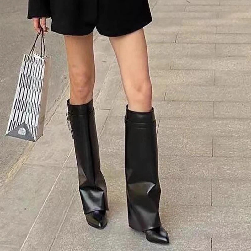 Camp Basel | Kyra Schwarze Kniehohe Stiefel
