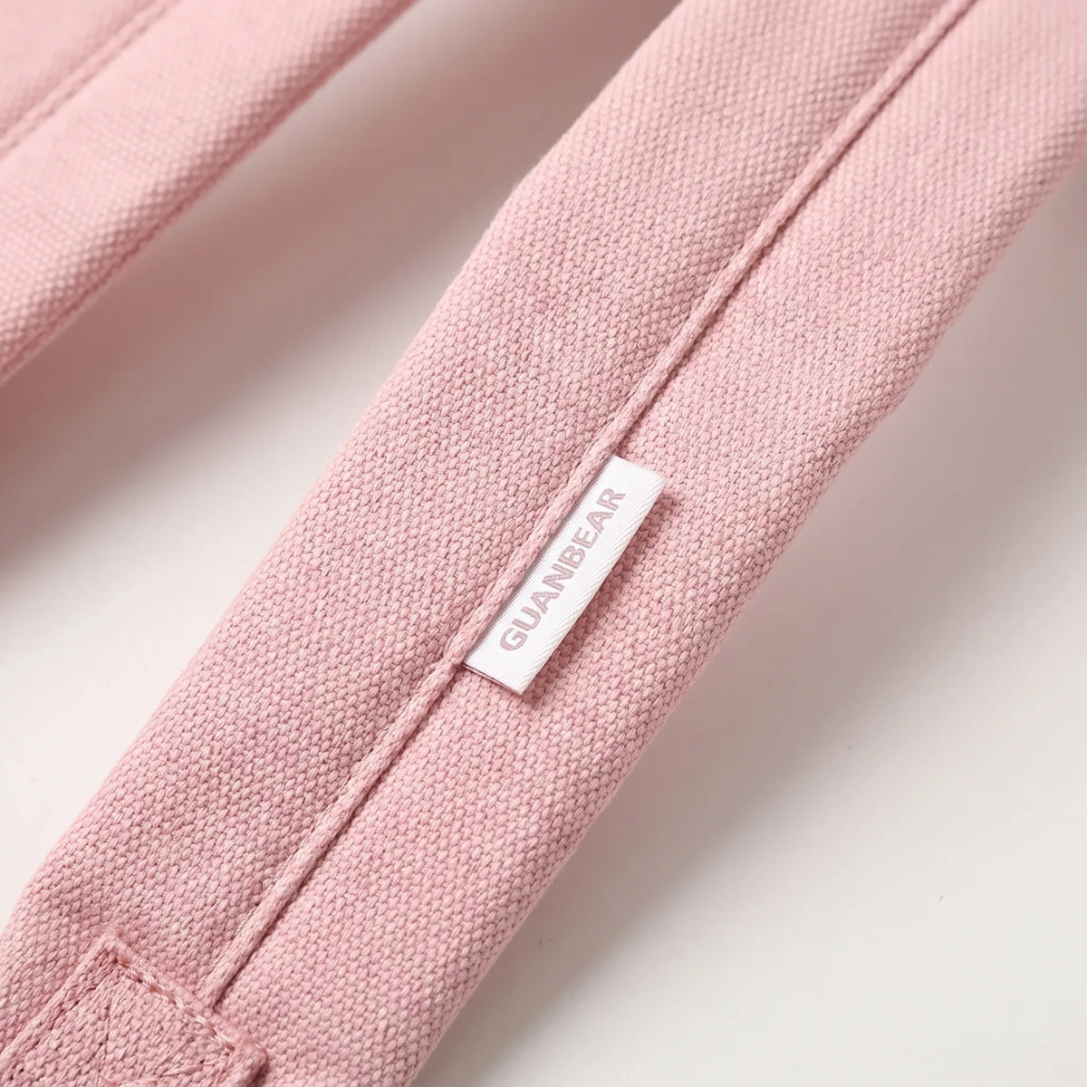 Camp Basel | Viamura Minimalistischer Tagesrucksack Mit Aufgesetzter Fronttasche