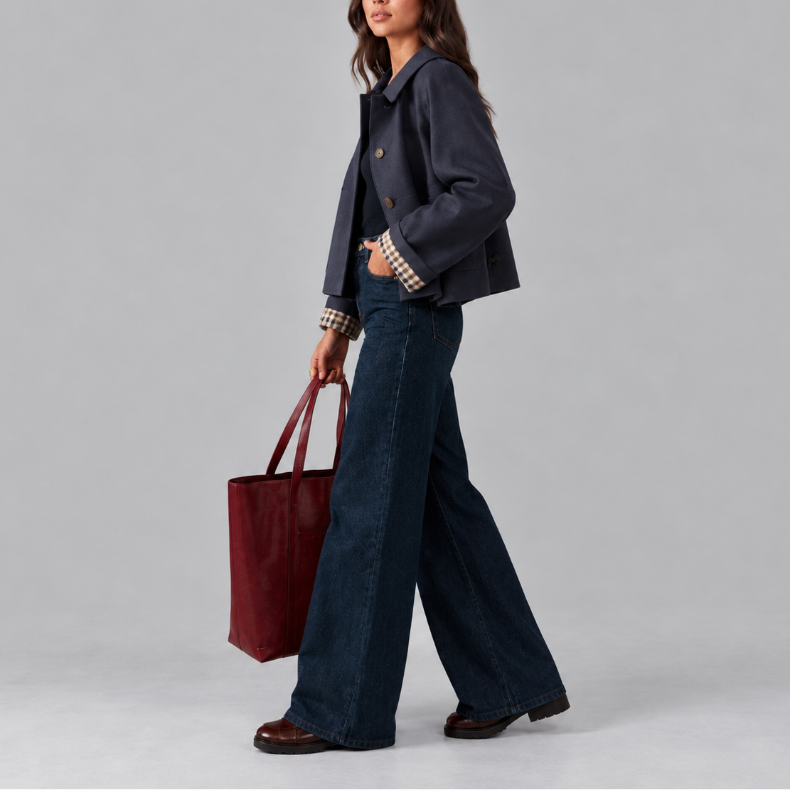 Verkürzte Trench-Jacke mit Karomuster-Futter