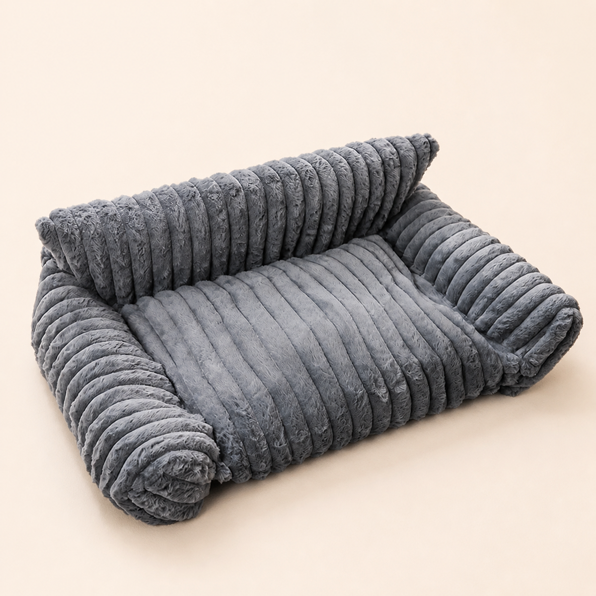 Flauschiges Wolken-Katzensofa mit weichen Polstern und waschbaren Bezügen