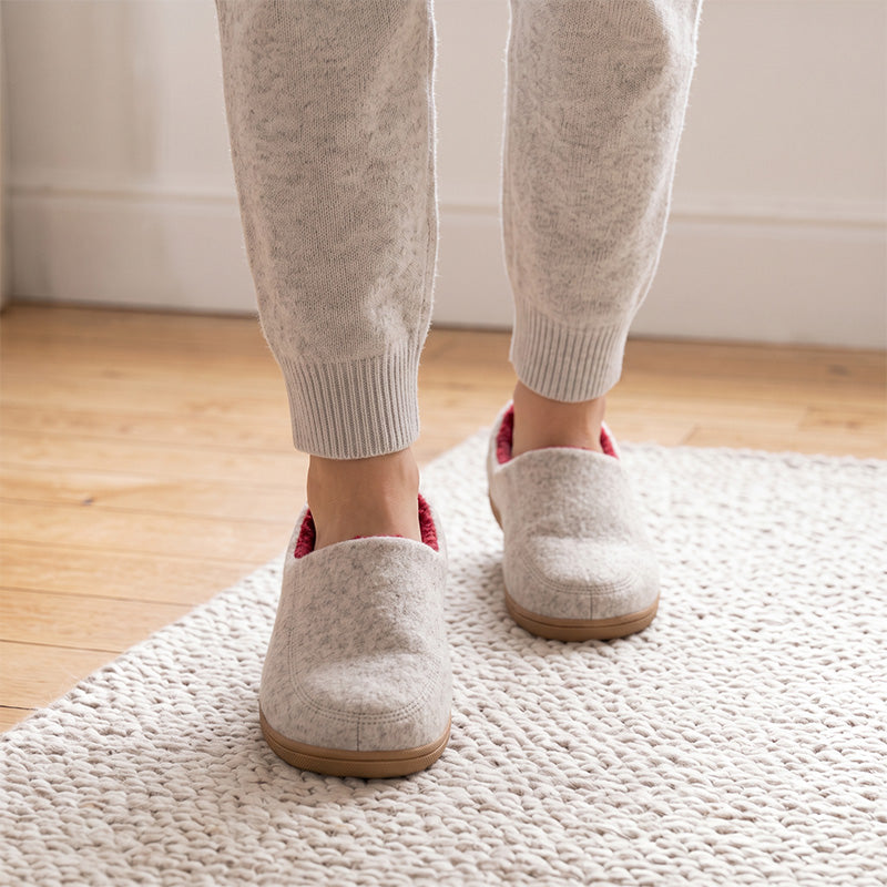 Unisex Orthopädische Hausschuhe mit Fußgewölbestütze und warmer Fleecefütterung