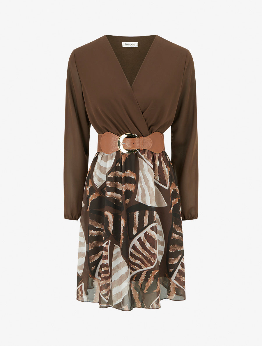 Fließendes Wickelkleid mit Gürtel