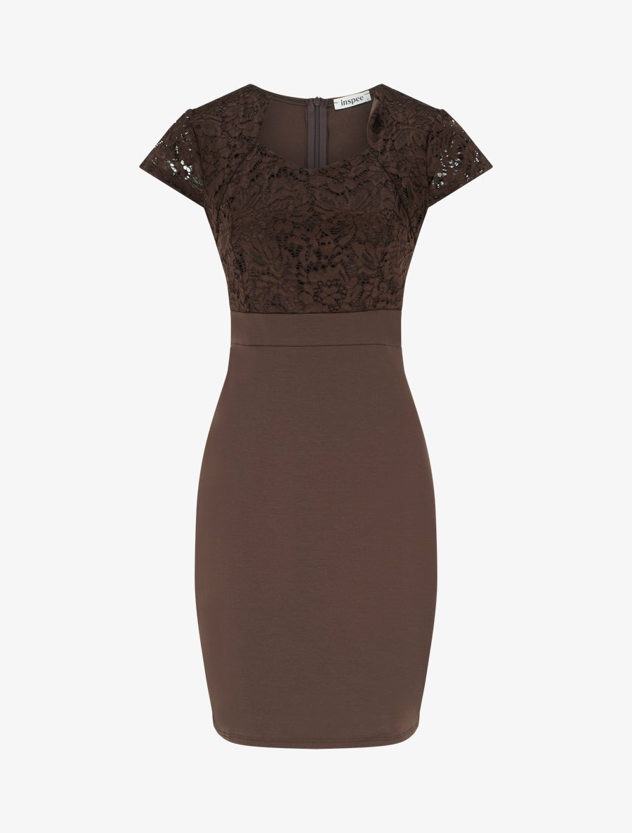 Figurbetontes Kleid mit Herzausschnitt aus Spitze - Braun