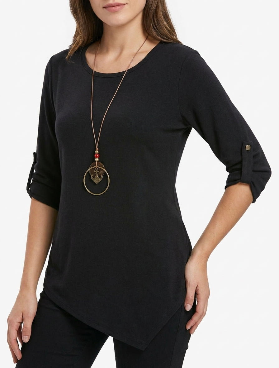 Asymmetrischer Pullover mit rundem Ausschnitt - Schwarz