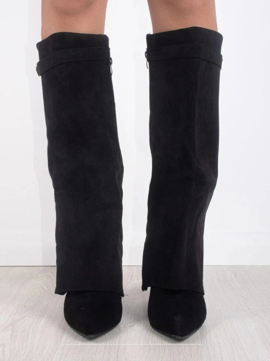 Kniehohe Stiefel – Damenstiefel aus Wildlederimitat mit spitzer Zehenpartie und Absatz