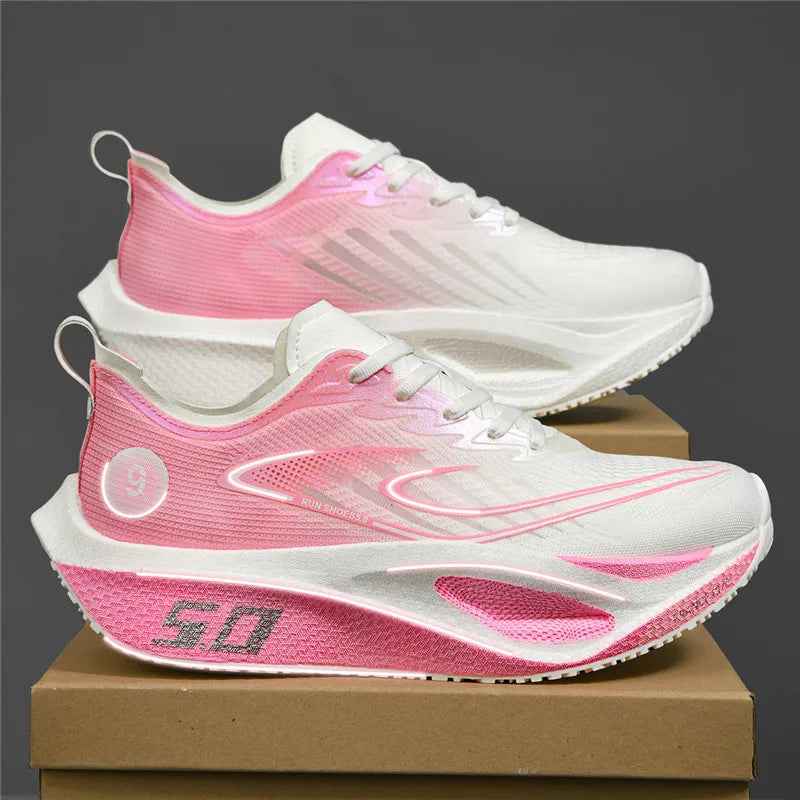 Leichte atmungsaktive Laufschuhe mit stabiler Sohle