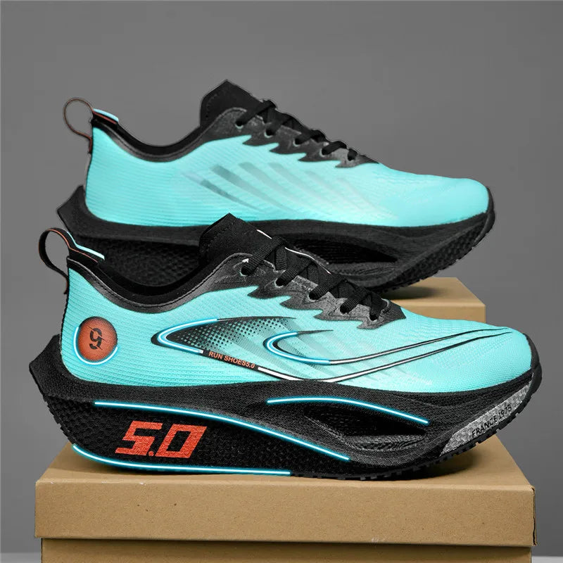 Leichte atmungsaktive Laufschuhe mit stabiler Sohle