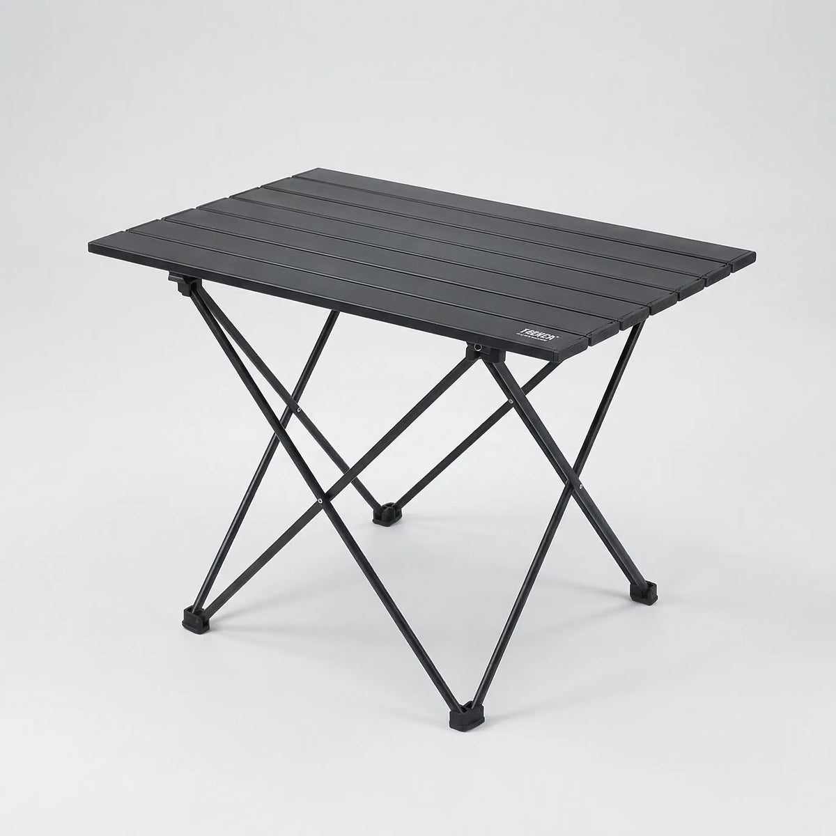 Leichter Campingtisch faltbar mit Lamellenfläche und Tragetasche