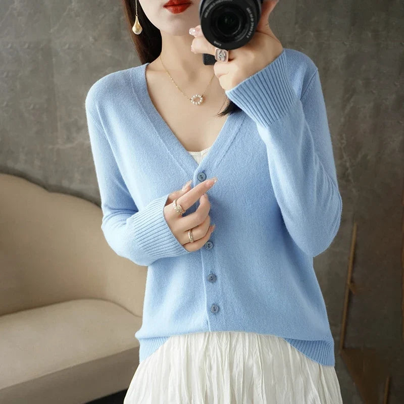 Damen Strickjacke V-Ausschnitt Knopfleiste Feinstrick