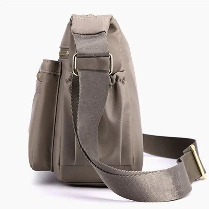 Crossbody-Tasche Nylon mit Organisationsfächern und verstellbarem Gurt