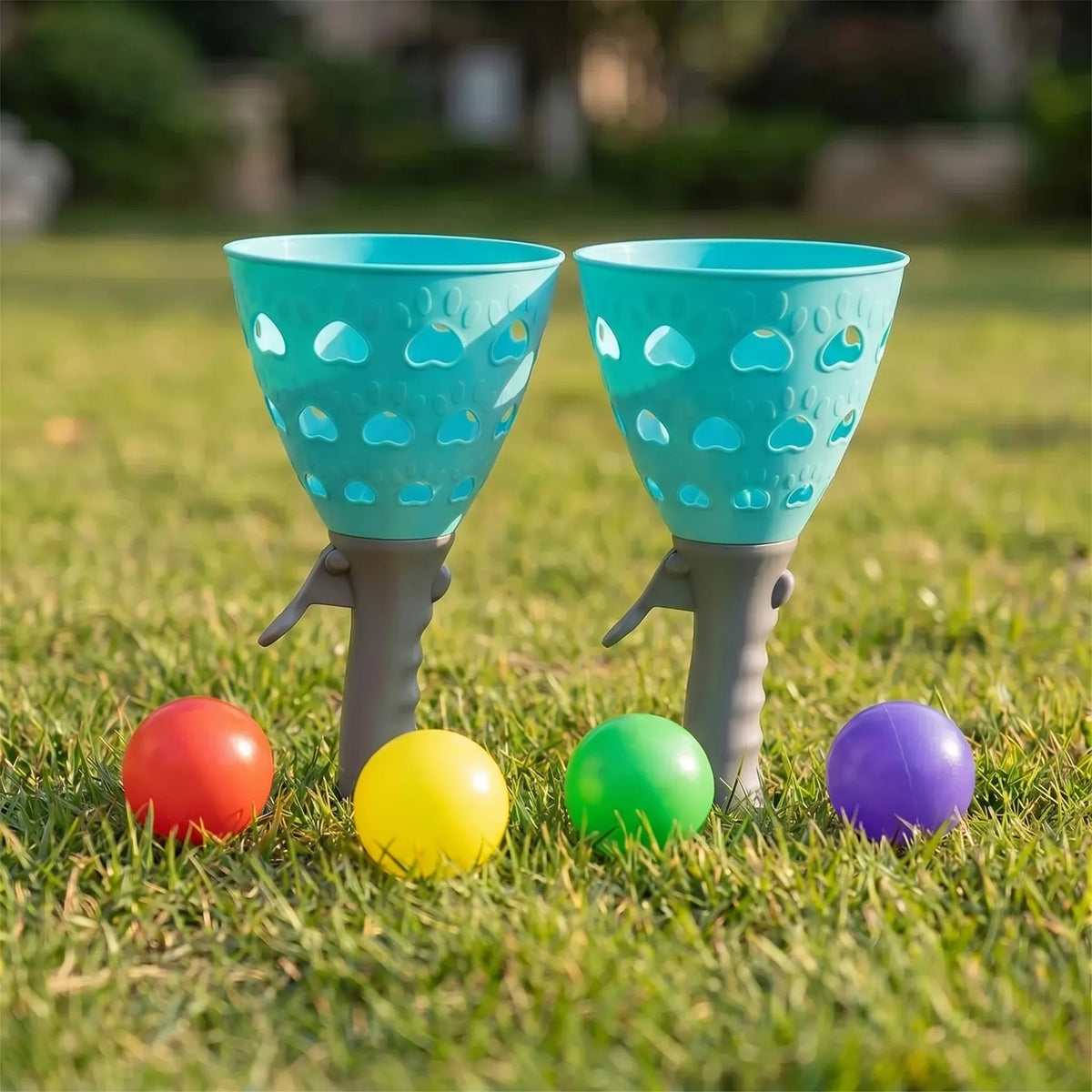 Wurfspielzeug mit Handgriff und mechanischem Auslöser für Garten