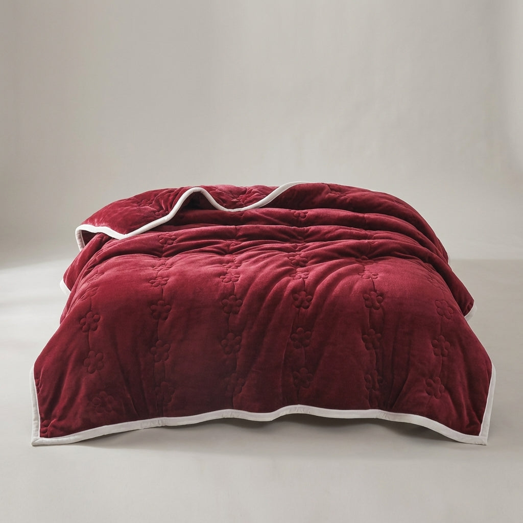 Dreischicht-Steppdecke Winter samtartig mit Blumen-Jacquard-Muster