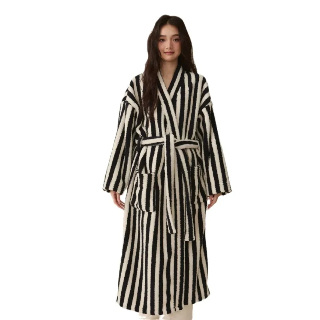 Gestreiftes Bademanttel-Set knielang flauschig Unisex-Passform