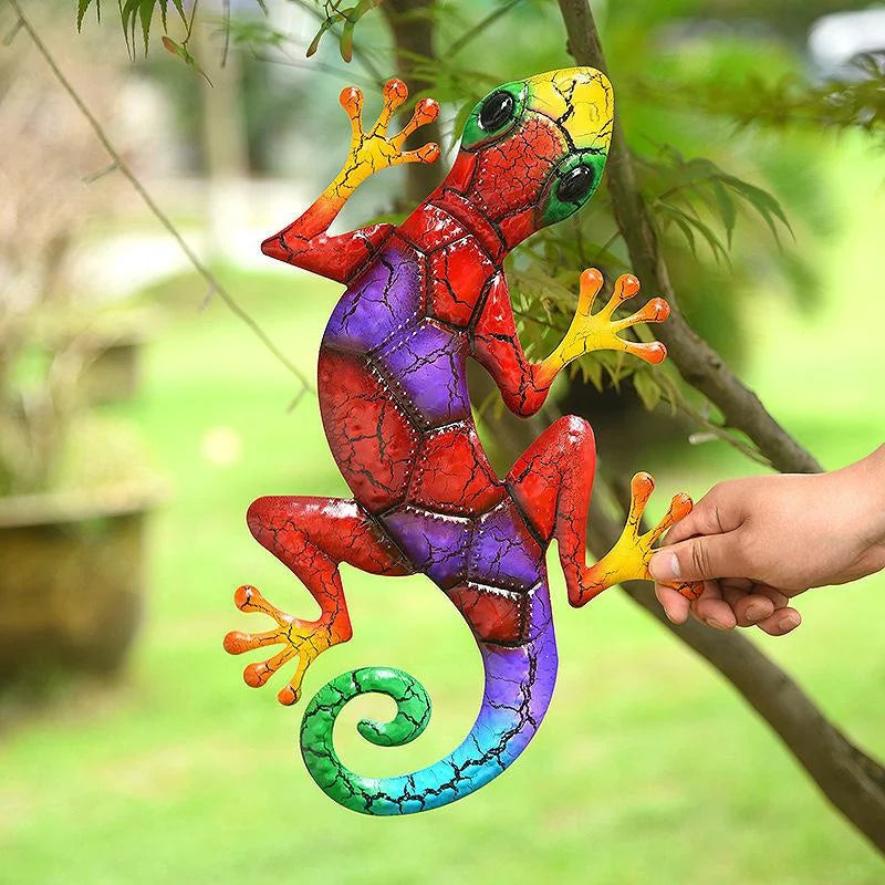 Bunte Gecko-Wandskulptur mit Crackle-Lackierung für Garten und Wohnbereich