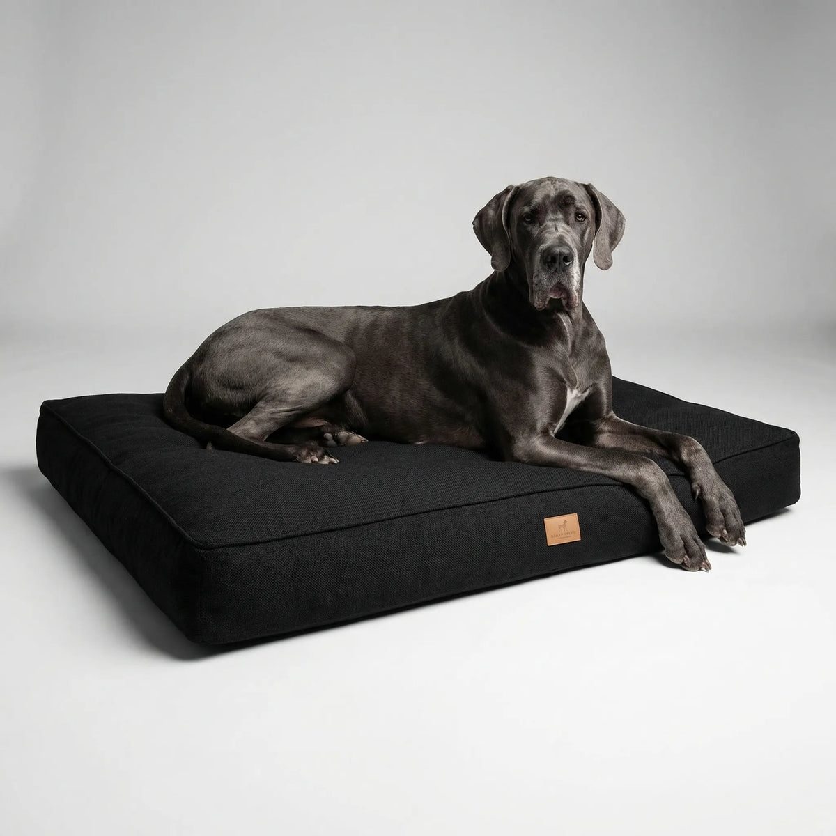 Orthopädisches Hundebett für grosse Hunde mit wasserdichter Einlage und rutschfester Unterseite