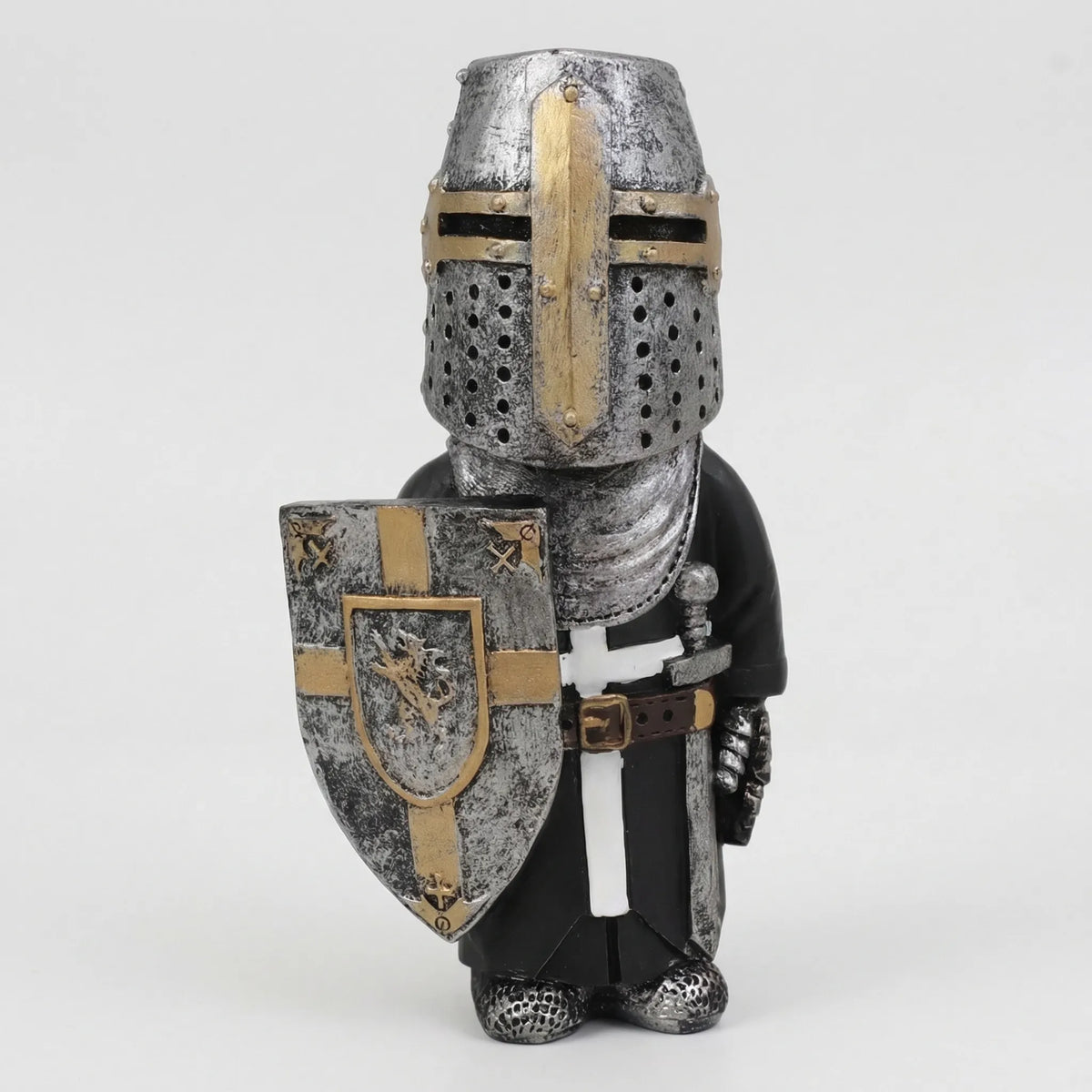 Miniatur Mittelalter-Ritter Gartenfigur mit Kettenhemd und Topfhelm