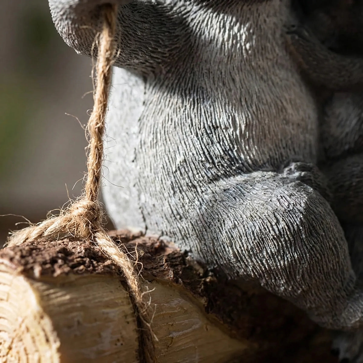 Hängende Koala-Tierfigur aus Harz für Gartendekoration